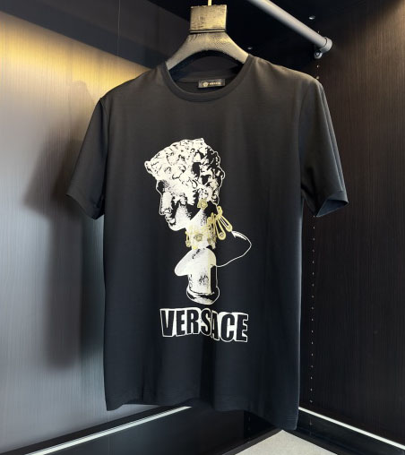 designer,replica,clothing,fake,1:1,lv,luxury,high quality 23/Versace VERSACE men’s new short-sleeved round neck T-shirt