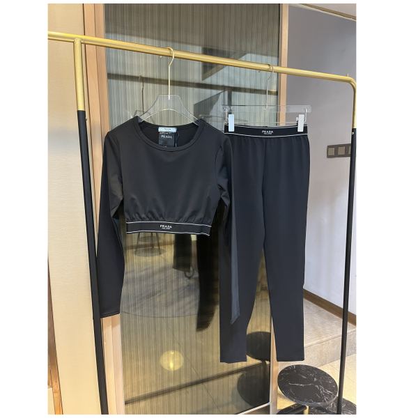 designer,replica,clothing,fake,1:1,lv,luxury,high quality 23/Prada women’s fashion casual sports suit