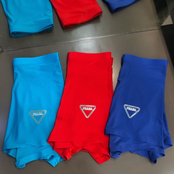 designer,replica,clothing,fake,1:1,lv,luxury,high quality 23/Prada luxury men’s underwear（Three pcs）