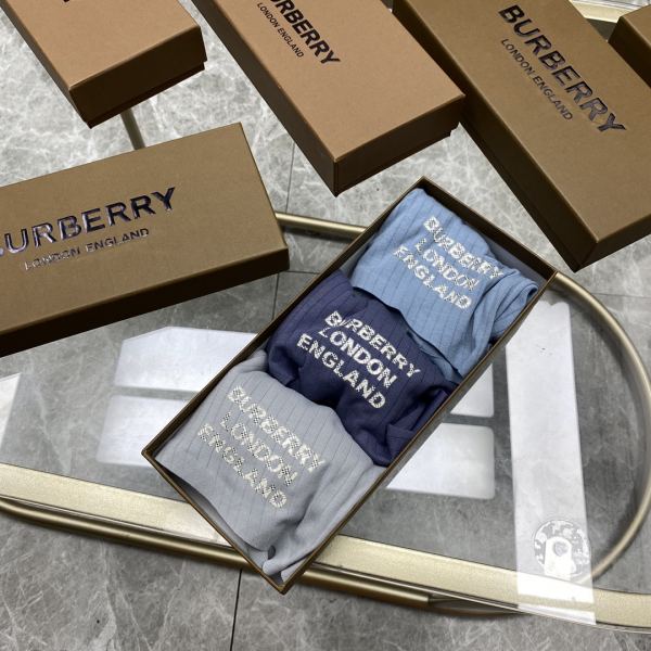 designer,replica,clothing,fake,1:1,lv,luxury,high quality 23/Burberry luxury men’s underwear（Three pcs）