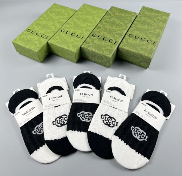designer,replica,clothing,fake,1:1,lv,luxury,high quality 23/latest fashion socks（5 pairs one box ） from Gucci counters