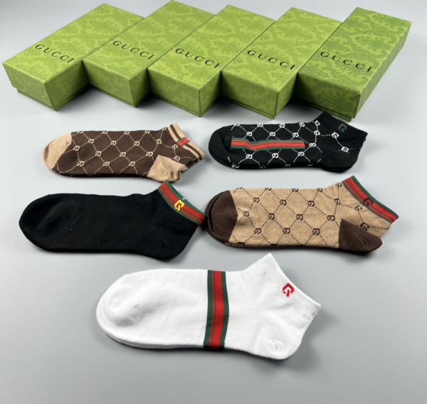 designer,replica,clothing,fake,1:1,lv,luxury,high quality 23/latest fashion socks（5 pairs one box ） from Gucci counters