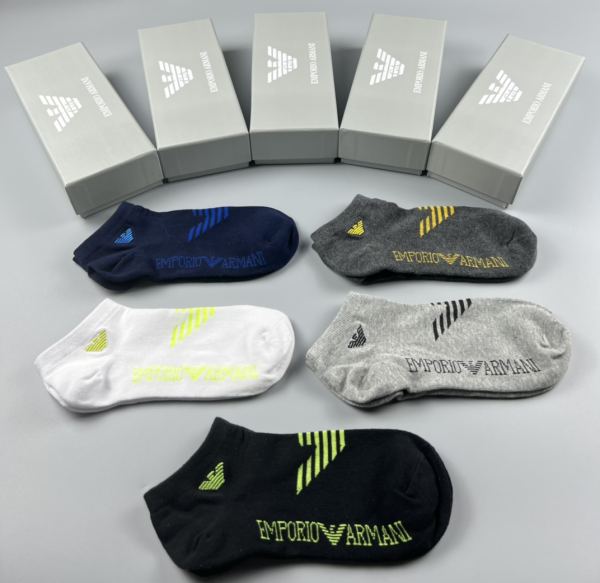 designer,replica,clothing,fake,1:1,lv,luxury,high quality 23/Armani counter latest fashion socks（5 pairs one box ）