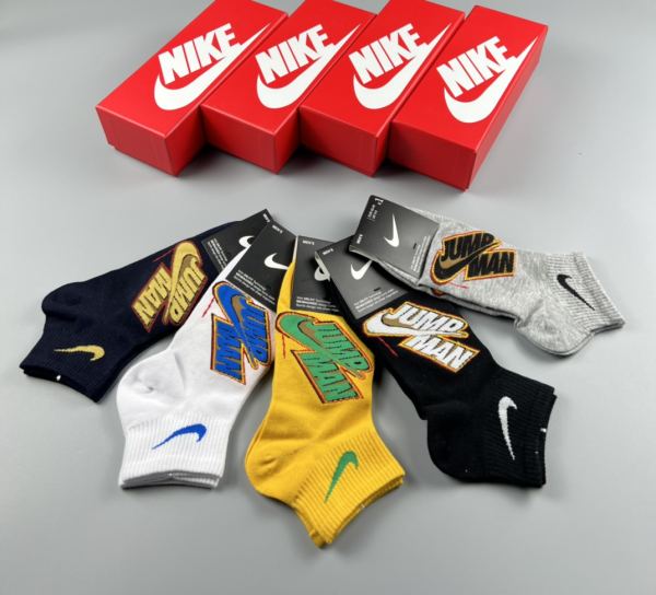 designer,replica,clothing,fake,1:1,lv,luxury,high quality 23/NIKE counter latest fashion socks（5 pairs one box ）