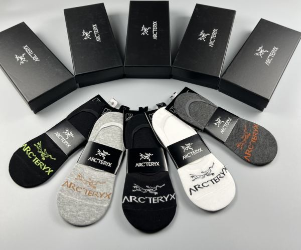 designer,replica,clothing,fake,1:1,lv,luxury,high quality 23/ARC·TERYX counter latest fashion socks（5 pairs one box ）