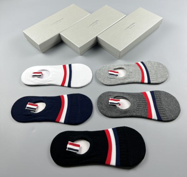designer,replica,clothing,fake,1:1,lv,luxury,high quality 23/Thom Browne latest fashion socks（5 pairs one box ） at Thom Browne counter