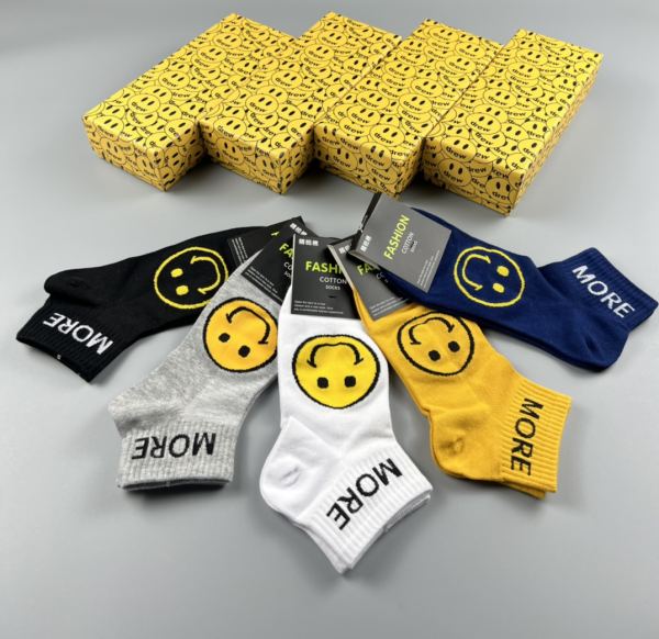 designer,replica,clothing,fake,1:1,lv,luxury,high quality 23/MORE counter latest fashion socks（5 pairs one box ）