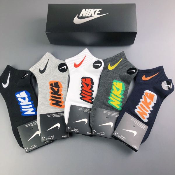 designer,replica,clothing,fake,1:1,lv,luxury,high quality 23/NIKE counter latest fashion socks（5 pairs one box ）