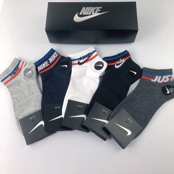 designer,replica,clothing,fake,1:1,lv,luxury,high quality 23/NIKE counter latest fashion socks（5 pairs one box ）