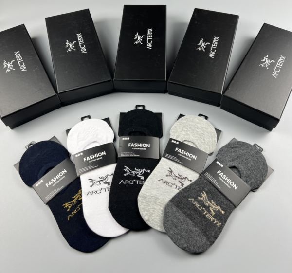 designer,replica,clothing,fake,1:1,lv,luxury,high quality 23/ARC·TERYX counter latest fashion socks（5 pairs one box ）