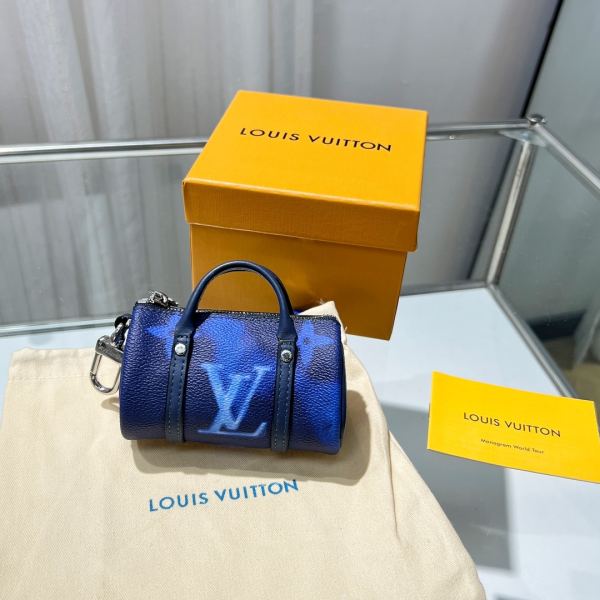 designer,replica,clothing,fake,1:1,lv,luxury,high quality 23/L* Mini Pillow Bag Pendant/MP2712