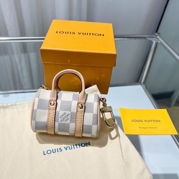 designer,replica,clothing,fake,1:1,lv,luxury,high quality 23/L* Mini Pillow Bag Pendant/MP2712