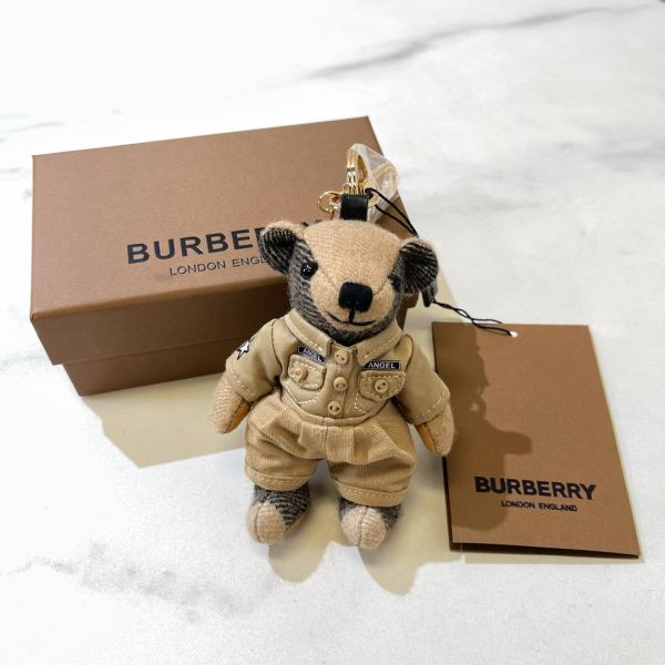 designer,replica,clothing,fake,1:1,lv,luxury,high quality 23/Burberry bear keychain