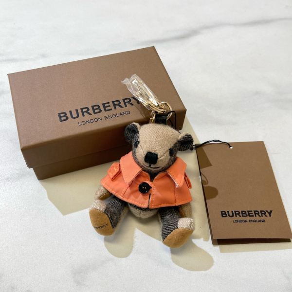 designer,replica,clothing,fake,1:1,lv,luxury,high quality 23/Burberry bear keychain