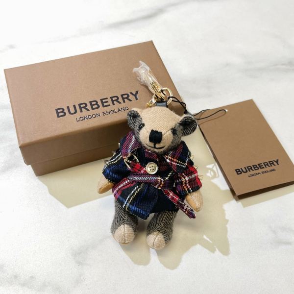 designer,replica,clothing,fake,1:1,lv,luxury,high quality 23/Burberry bear keychain
