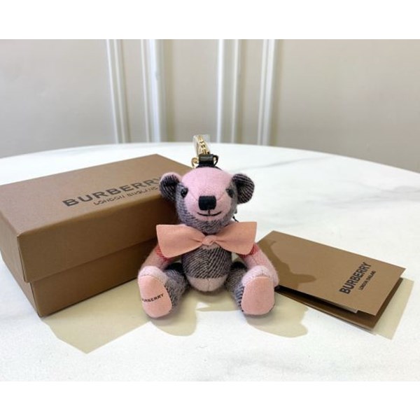 designer,replica,clothing,fake,1:1,lv,luxury,high quality 23/Burberry bear keychain