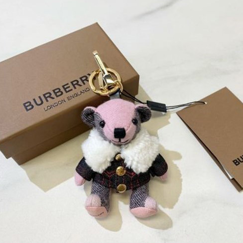 designer,replica,clothing,fake,1:1,lv,luxury,high quality 23/Burberry bear keychain