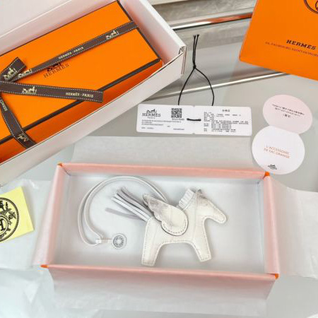 designer,replica,clothing,fake,1:1,lv,luxury,high quality 23/Hermes all crocodile bag pendant