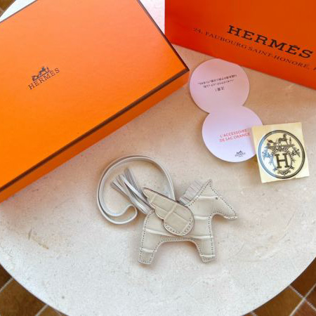 designer,replica,clothing,fake,1:1,lv,luxury,high quality 23/Hermes all crocodile bag pendant