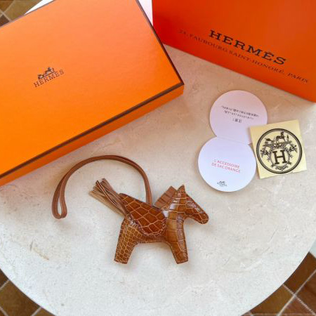 designer,replica,clothing,fake,1:1,lv,luxury,high quality 23/Hermes all crocodile bag pendant