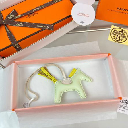 designer,replica,clothing,fake,1:1,lv,luxury,high quality 23/Hermes pony-shaped bag pendant