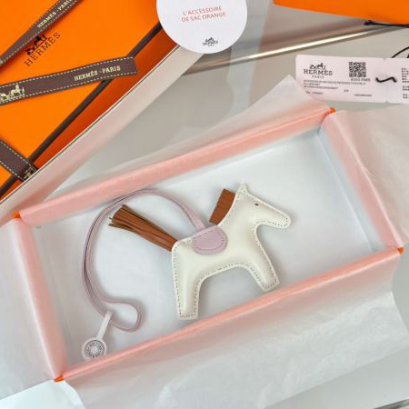 designer,replica,clothing,fake,1:1,lv,luxury,high quality 23/Hermes pony-shaped bag pendant