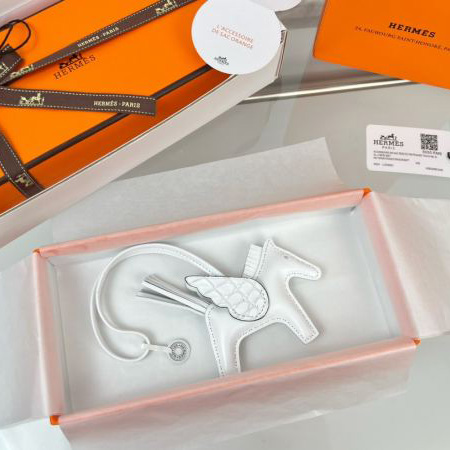 designer,replica,clothing,fake,1:1,lv,luxury,high quality 23/Hermes all crocodile bag pendant