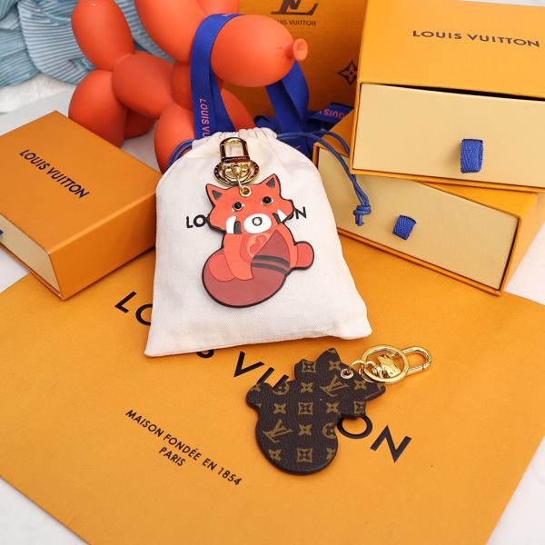 designer,replica,clothing,fake,1:1,lv,luxury,high quality 23/L* keychain