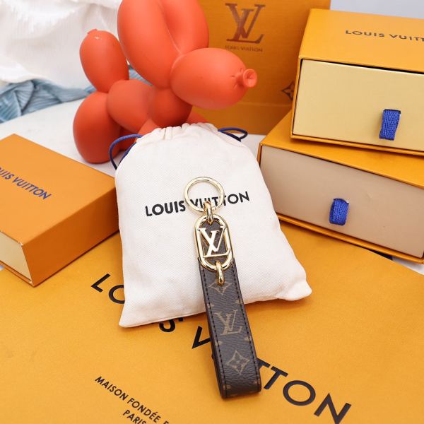 designer,replica,clothing,fake,1:1,lv,luxury,high quality 23/L* LINK DRAGONNE keychain/M00826