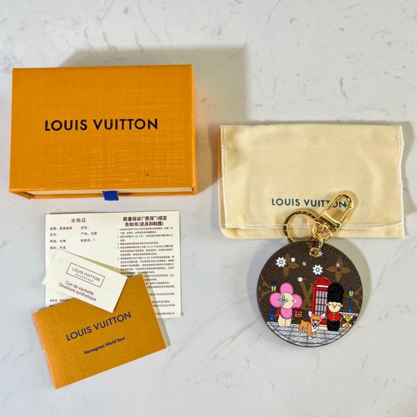 designer,replica,clothing,fake,1:1,lv,luxury,high quality 23/L* medal pendant keychain/M00501