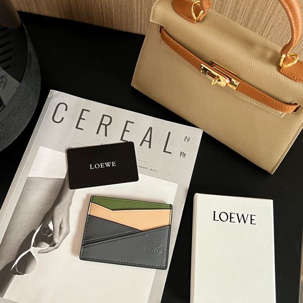 designer,replica,clothing,fake,1:1,lv,luxury,high quality 23/Loewe card bag ID bag is a super convenient small card bag/Size 10*7.5cm