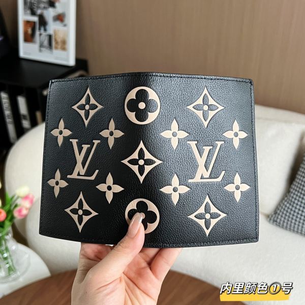 designer,replica,clothing,fake,1:1,lv,luxury,high quality 23/L* Passport Holder/Size: 10*14*2.5CM