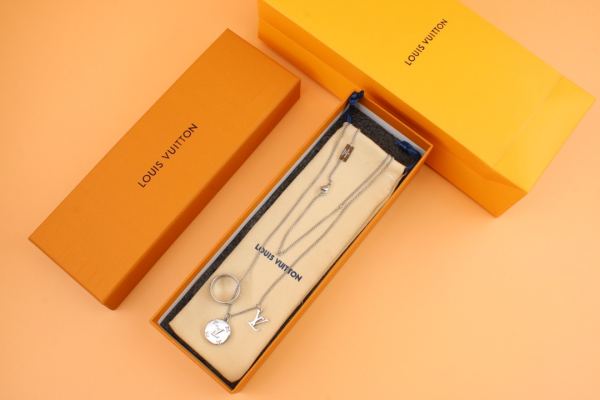designer,replica,clothing,fake,1:1,lv,luxury,high quality 23/L* Classic Fashion Ring Necklace