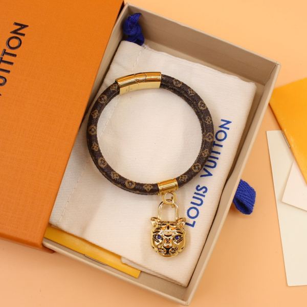 designer,replica,clothing,fake,1:1,lv,luxury,high quality 23/L* tiger bracelet