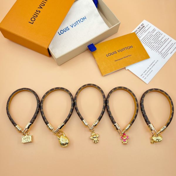 designer,replica,clothing,fake,1:1,lv,luxury,high quality 23/L* Cannes bracelet