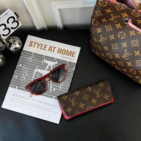 designer,replica,clothing,fake,1:1,lv,luxury,high quality 23/L* glasses case/16.5×7.5×3cm