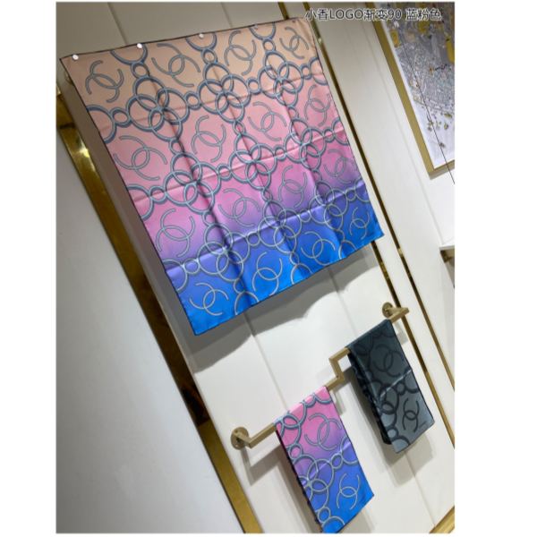 designer,replica,clothing,fake,1:1,lv,luxury,high quality C* Silk Square Scarf/90*90
