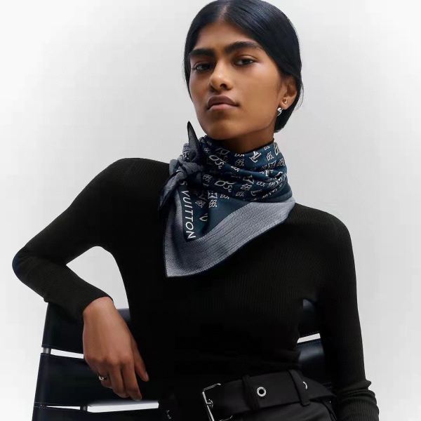 designer,replica,clothing,fake,1:1,lv,luxury,high quality louis vuitton scarf