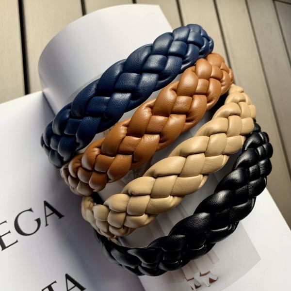 designer,replica,clothing,fake,1:1,lv,luxury,high quality 【1pcs 】Bottega Veneta’s new braided leather headband