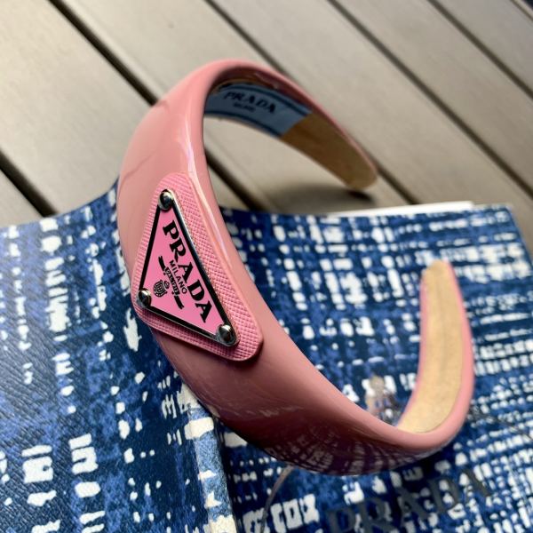 designer,replica,clothing,fake,1:1,lv,luxury,high quality 【1pcs 】Prada new triangle logo patent leather headband