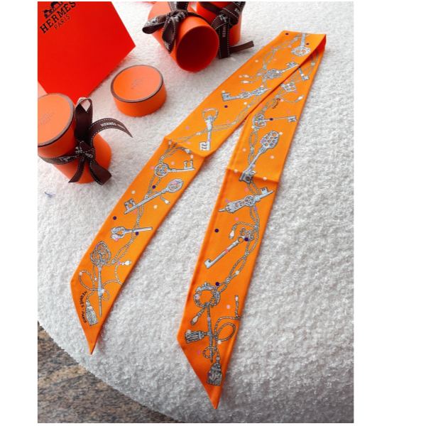 designer,replica,clothing,fake,1:1,lv,luxury,high quality 23/Hermes small silk scarf, 100% mulberry silk
