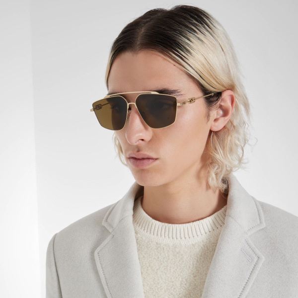 designer,replica,clothing,fake,1:1,lv,luxury,high quality Fendi official 1:1 version sunglasses / FE40079U