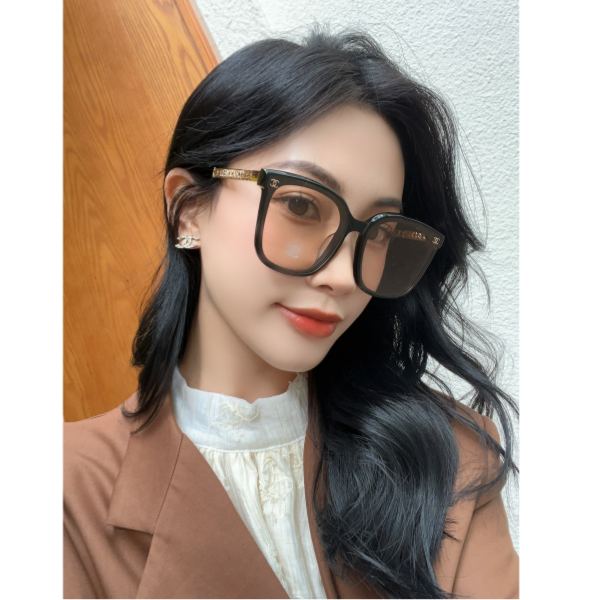 designer,replica,clothing,fake,1:1,lv,luxury,high quality C* Official 1:1 Version Sunglasses/CH8062
