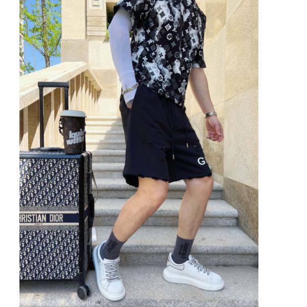 designer,replica,clothing,fake,1:1,lv,luxury,high quality 23/Givenchy men’s new shorts