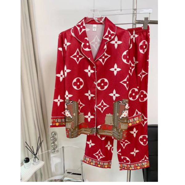 designer,replica,clothing,fake,1:1,lv,luxury,high quality 23/L* women’s new home pajamas set