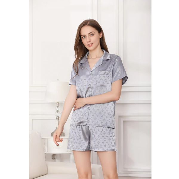 designer,replica,clothing,fake,1:1,lv,luxury,high quality 23/L* women’s new home pajamas set