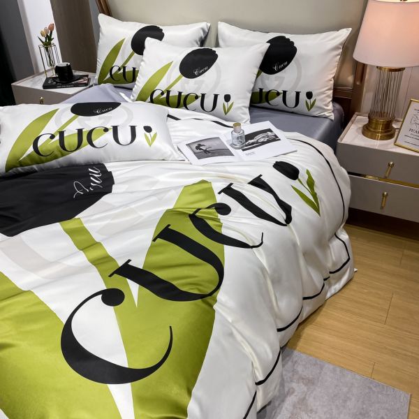 designer,replica,clothing,fake,1:1,lv,luxury,high quality Gucci new four-piece suit