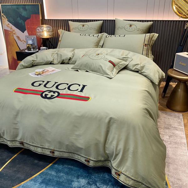 designer,replica,clothing,fake,1:1,lv,luxury,high quality Gucci new four-piece suit