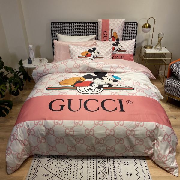 designer,replica,clothing,fake,1:1,lv,luxury,high quality Gucci new four-piece suit