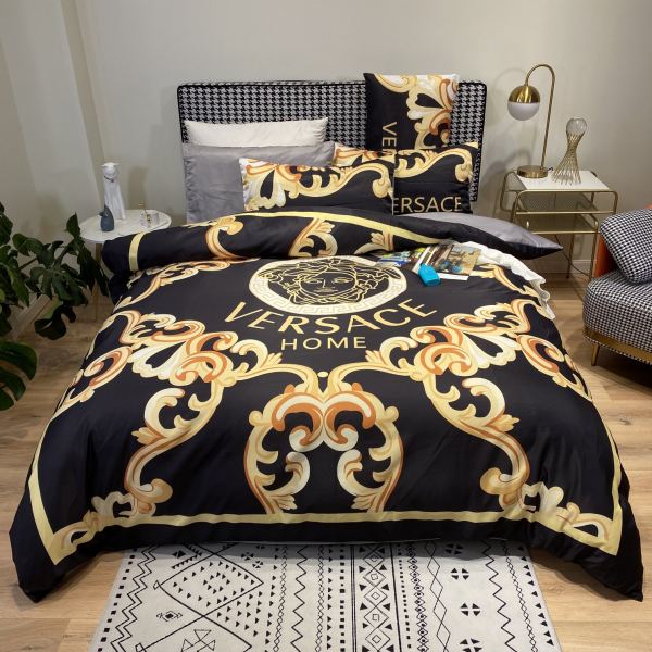 designer,replica,clothing,fake,1:1,lv,luxury,high quality Versace new four-piece suit